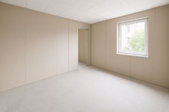 輕隔間材質怎麼選？木作、輕鋼架、矽酸鈣板與玻纖石膏板比較